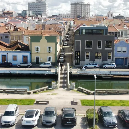 A Proa Do Moliceiro Ruela Da Ria - Center