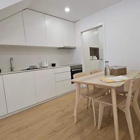 A Proa Do Moliceiro Ruela Da Ria - Center Aveiro